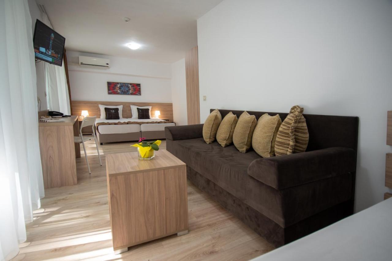 Ariana Hotel Kiten  Extérieur photo