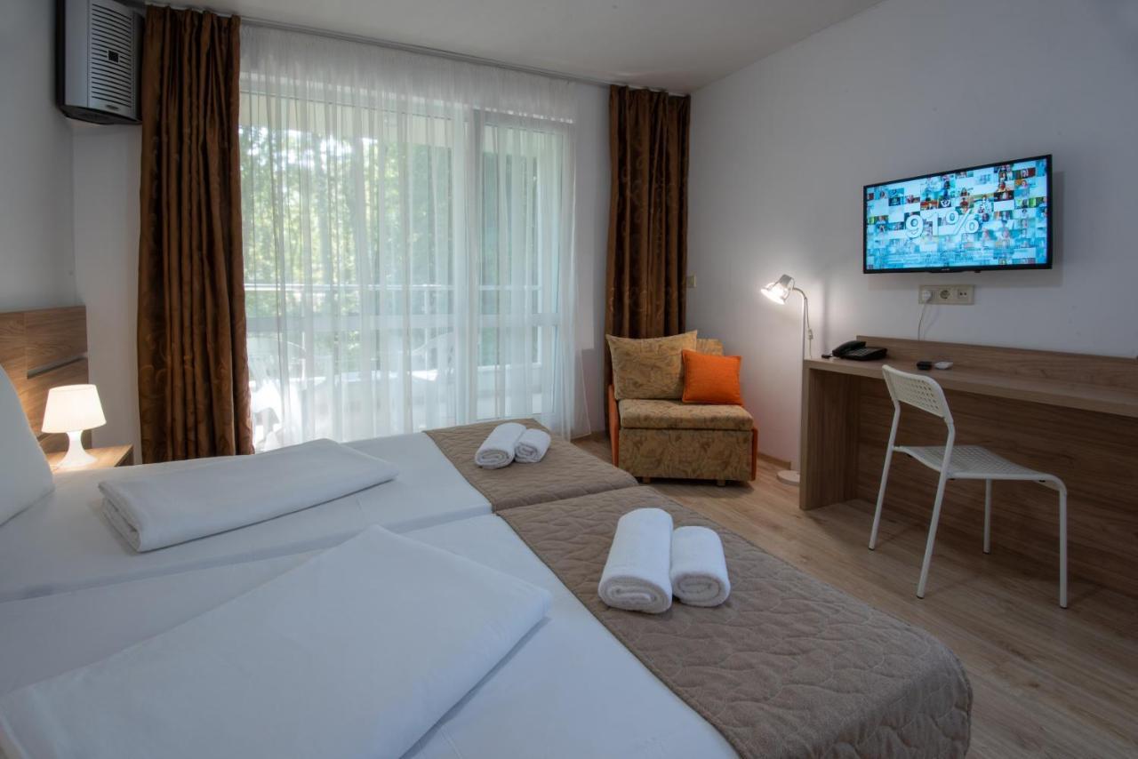Ariana Hotel Kiten  Extérieur photo