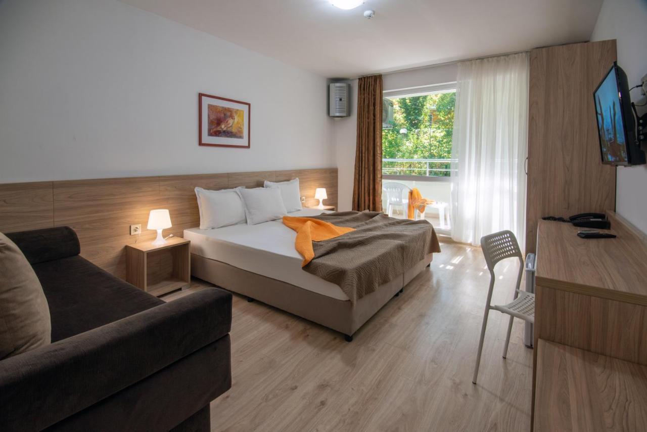 Ariana Hotel Kiten  Extérieur photo