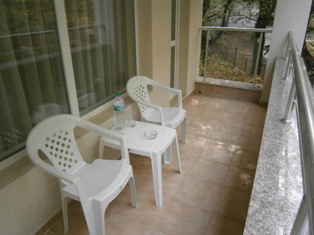 Ariana Hotel Kiten  Extérieur photo